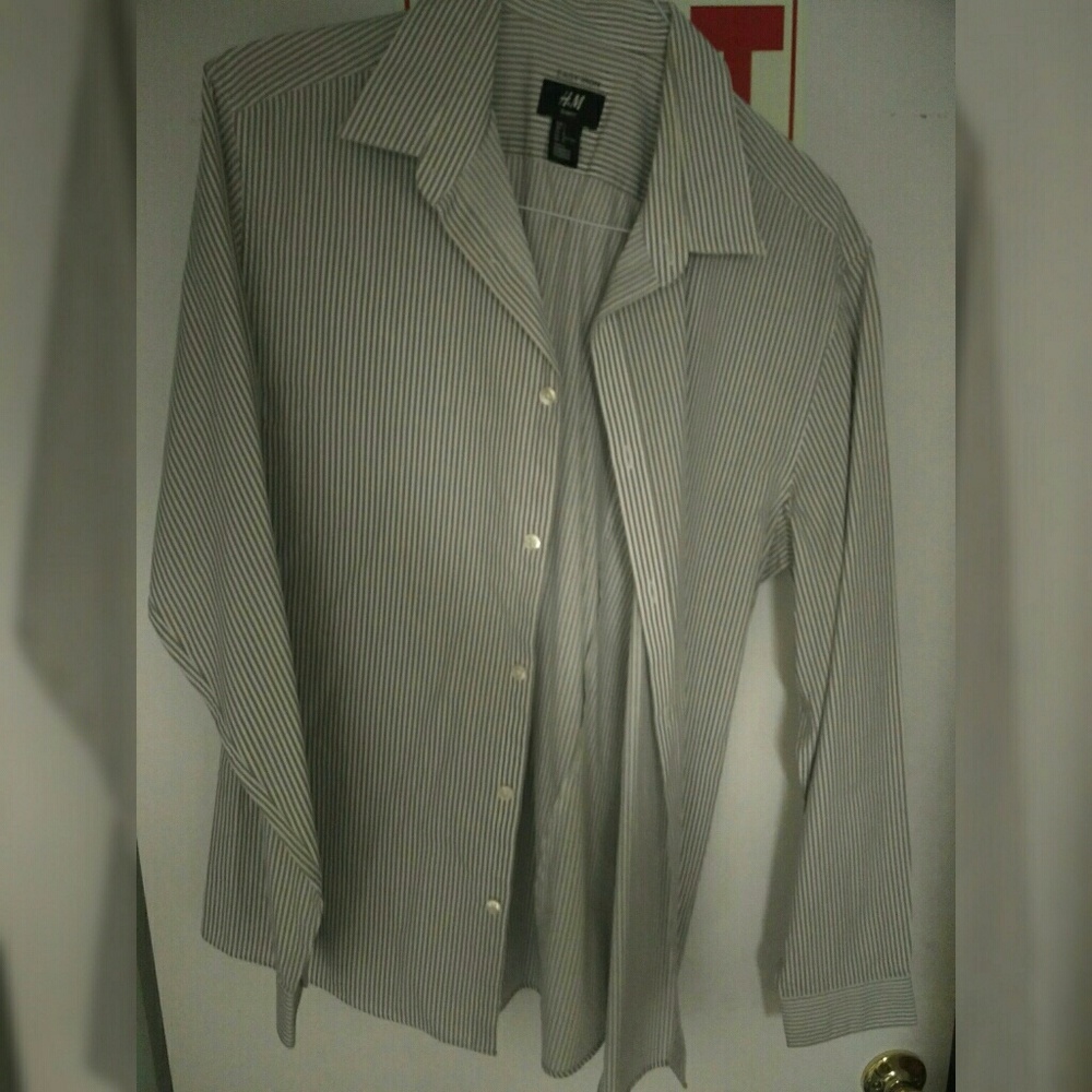 Men's H&M Button Shirt Large